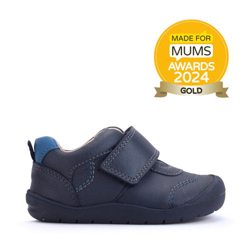 A boys first shoe by Start-Rite, style Summit, in navy with royal blue stitching and velcro fastening. Right side view.