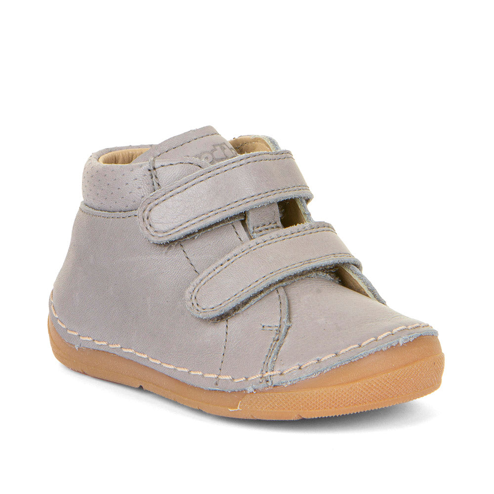  A boys ankle boot by Froddo, style Paix Velcro G2130312-3, in grey leather with toe bumper. Double velcro fastening. Angled view.