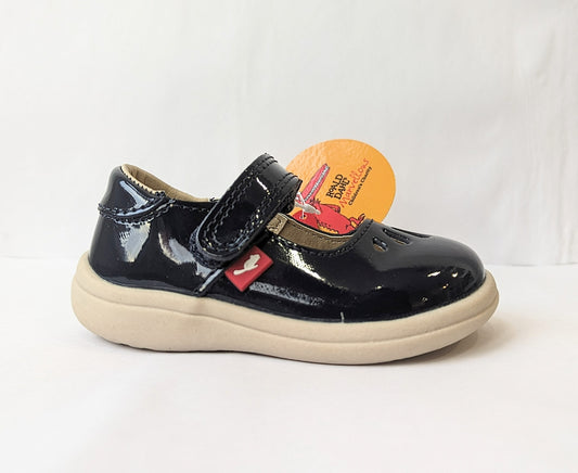A girls Mary Jane shoe by Chipmunks, style Elsa, in navy patent leather with velcro fastening. Right side view.