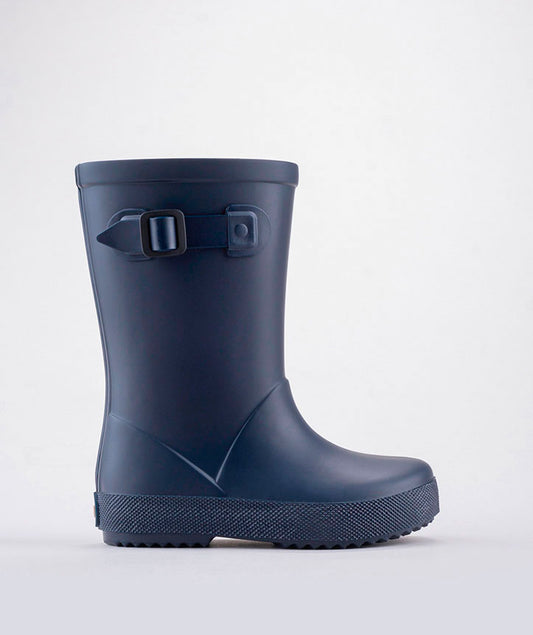 A Unisex welly by Igor, style Splash Euri ,in Navy. Right side view.